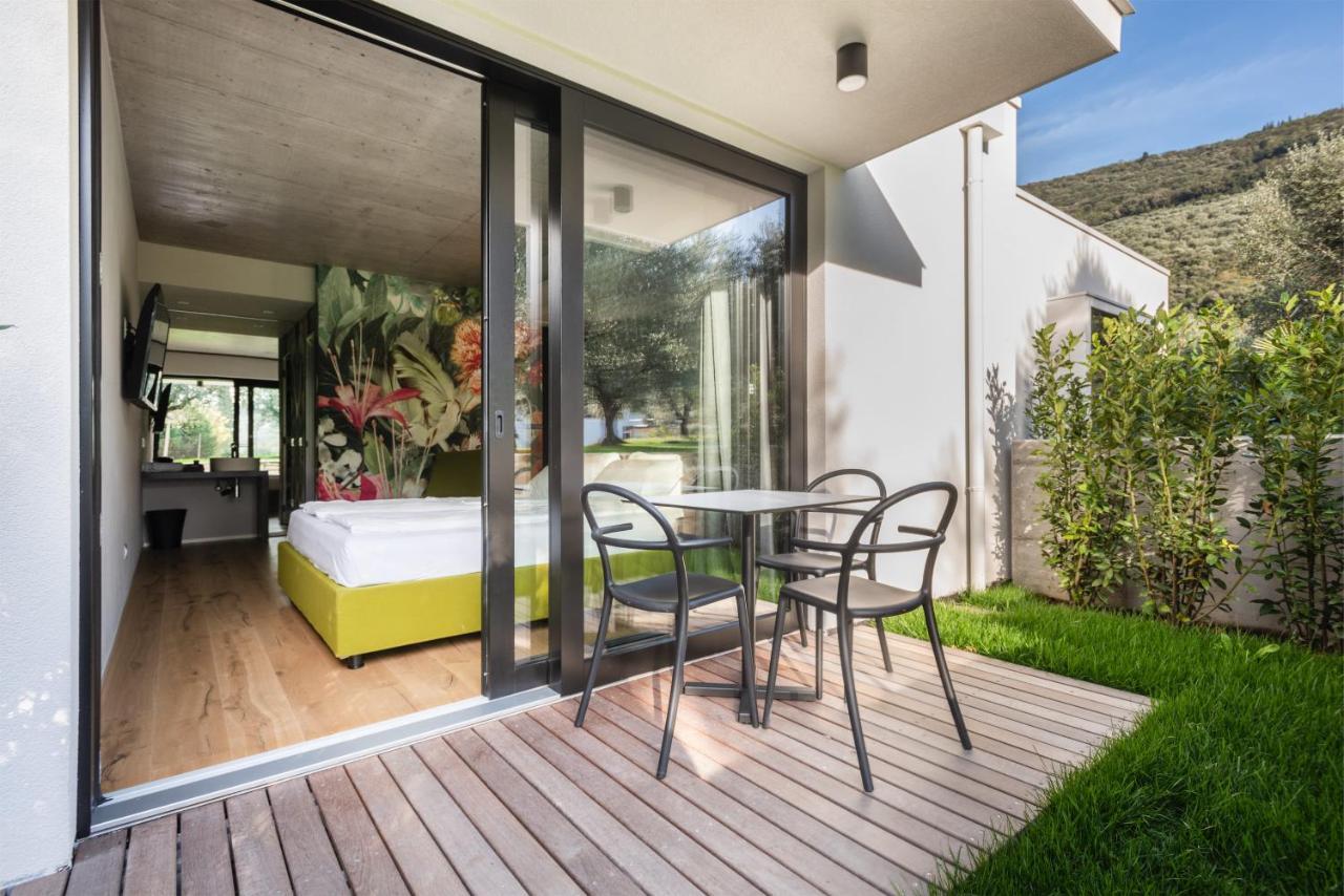 Oleeva Garda Living - Adults Only Acomodação com café da manhã Riva del Garda Exterior foto